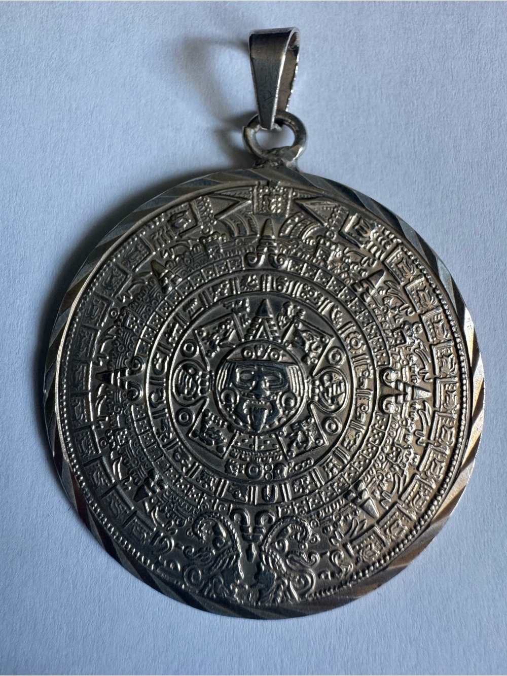 Vintage Hechoen Mexico 950 Silver Aztec Calendar Medallion Pendant 28.14 grams